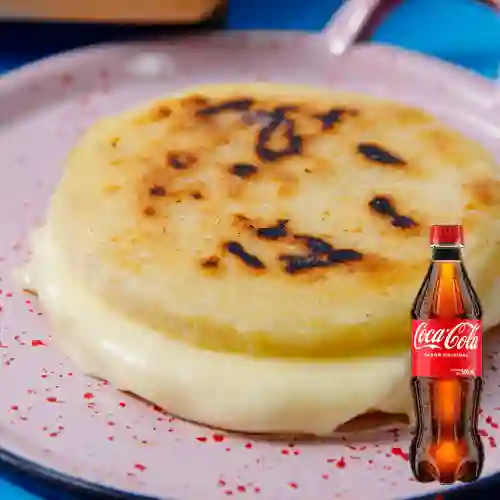 Combo Arepa Llenita de Queso + Coca Cola