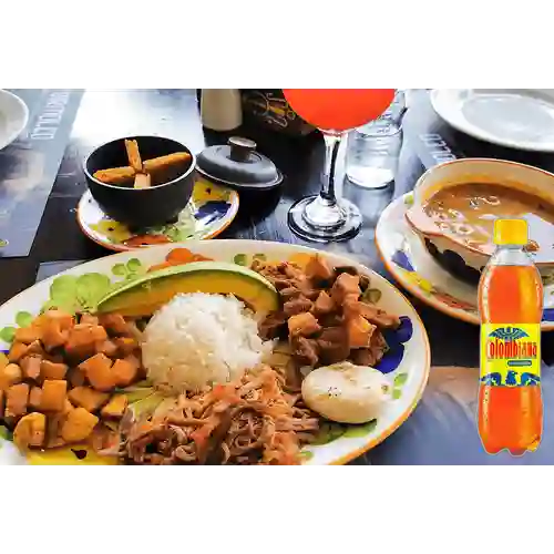 Combo Cazuela de Frijoles + Colombiana 300 ml