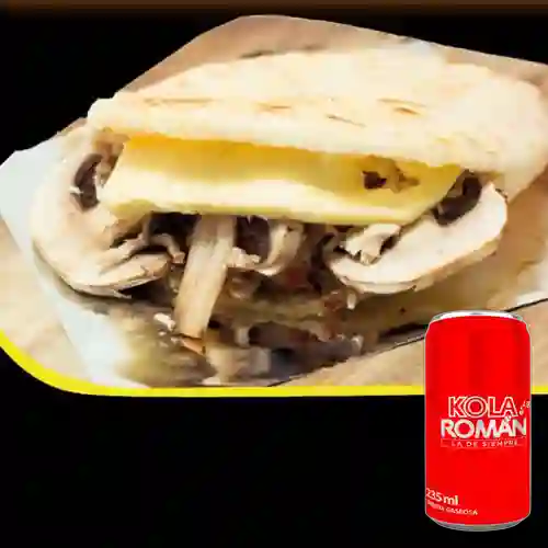 Combo Pollo & Champiñones + Kola Roman