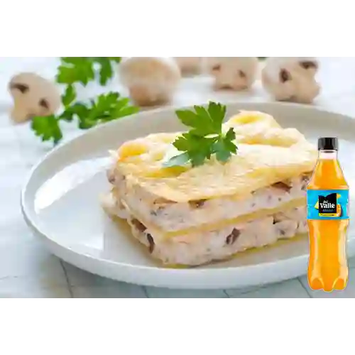 Combo Bianca Carbonara +del Valle de Naranja 400ml