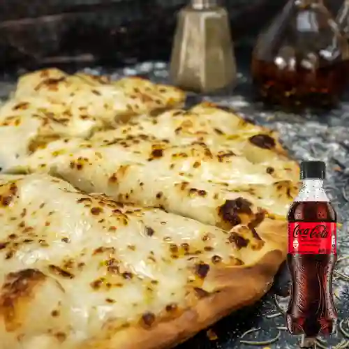 Combo Pizza Estofada de Carnes + Coca Cola Sin Azúcar 400 ml