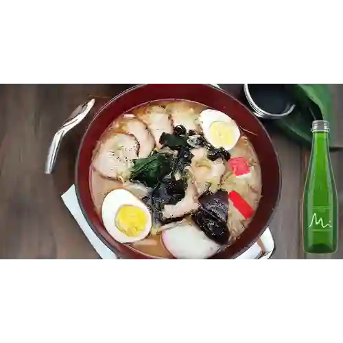 Combo Ramen + Manantial con Gas 300ML