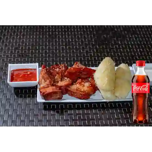 Combo Bandeja de Costillas BBQ + Coca Cola Original 400 ml