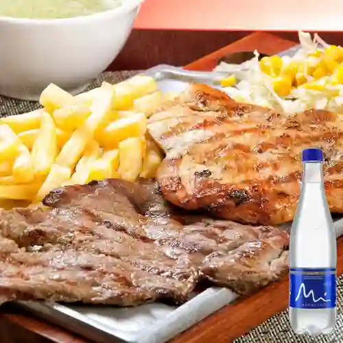 Combo Plato Mixto + Manantial Sin Gas 600ML