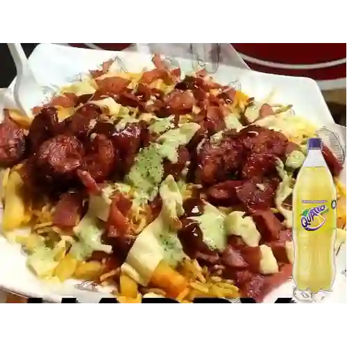 Combo Salchipapa Happy para 2 + Quatro Original 1.5Lt