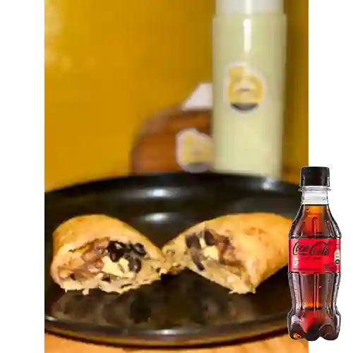 Combo Empanada de Pabellón 20cm +Cocacola S/az 250ML