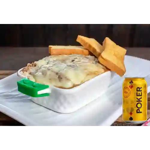 Combo Lasaña Mixta + Poker 355 ml