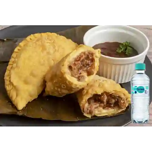 Combo Empanada D' Costillas BBQ + Brisa Sin Gas 280ML