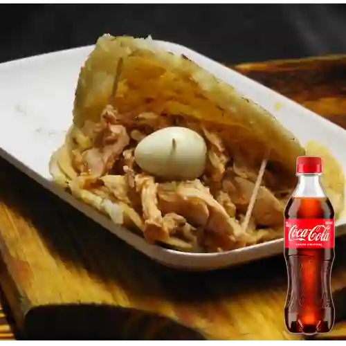 Combo Arepa de Pollo + Coca Cola Original 400 ml