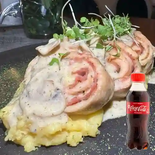 Combo Chicken Roll + Coca Cola Original 200 ml