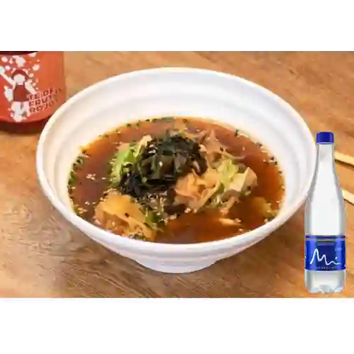 Combo Sopa Wontons + Manantial Sin Gas 600ML