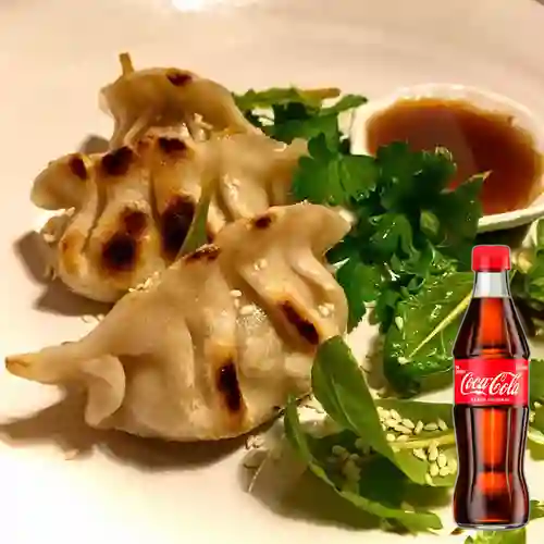 Combo Gyozas de Cerdo + Coca Cola Original 300ML