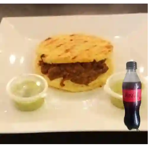 Combo Arepa con Carne + Coca-cola Cero 400 ml