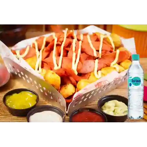 Combo Salchipapa Grande + Brisa Sin Gas 600ML
