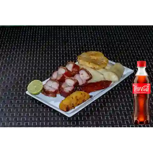 Combo Bandeja de Chicharrón Especial + Coca Cola Original 400 ml