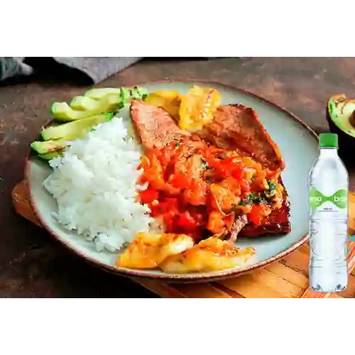 Combo Carne de Cerdo a la Plancha +Brisa C/gas 600ML