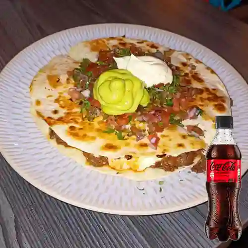 Combo Quesadilla Catrina + Coca Cola Sin Azúcar 400 ml