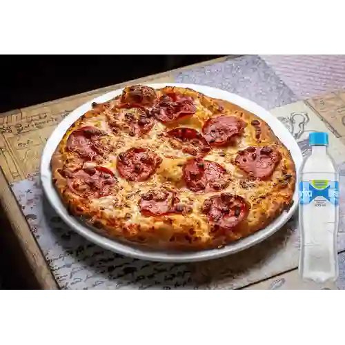 Combo Pizza Pepperoni + Brisa Sin Gas 600 ml