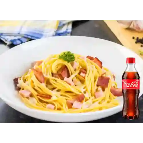 Combo Spaghetti Carbonara + Coca Cola Original 400 ml