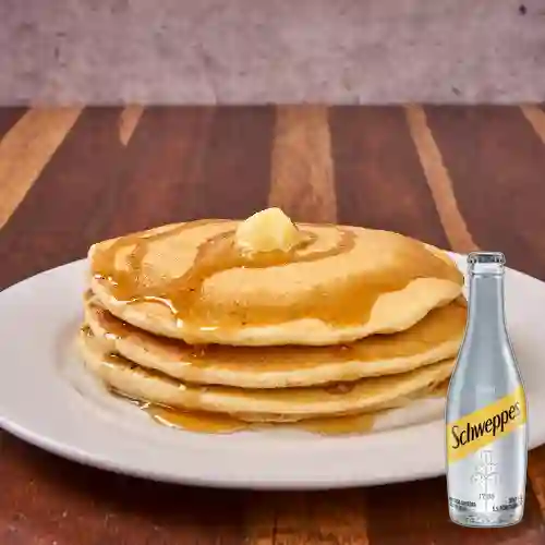 Combo Pancakes Clásicos (3 Und) + Soda  Schweppes