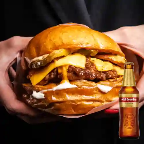 Combo la Irrvrnt Burger +Papas +Club col. Dorada 350ml