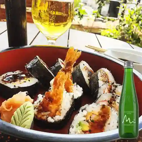 Combo Ebi Tempura Maki + Manantial Con Gas 300ML