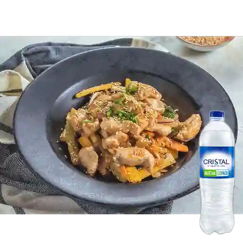 Combo Ligero de Pollo + Cristal Sin Gas 600 ml