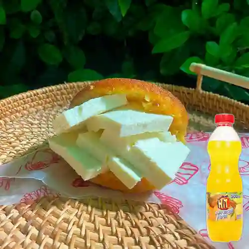 Combo Arepa de Choclo c/ Queso +Hit Naranja Piña 500ml