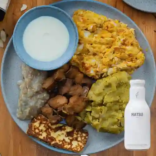 Combo Desayuno Típico + Hatsu Blanco 400 ml