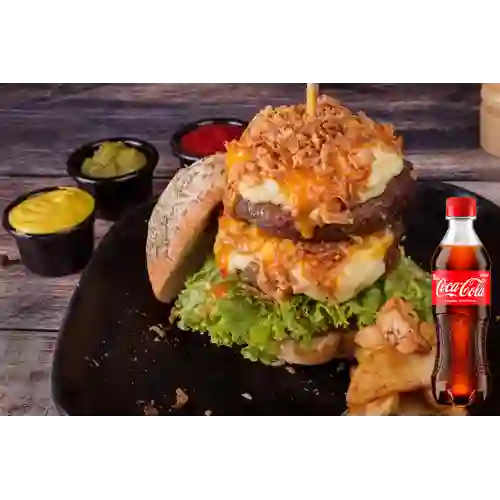 Combo Burger Al Fierro Doble + Coca Cola Original 400 ml