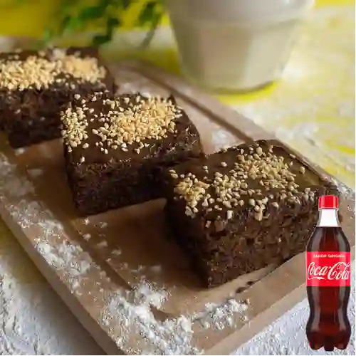 Combo Brownie + Coca-Cola Sabor Original 600 ml