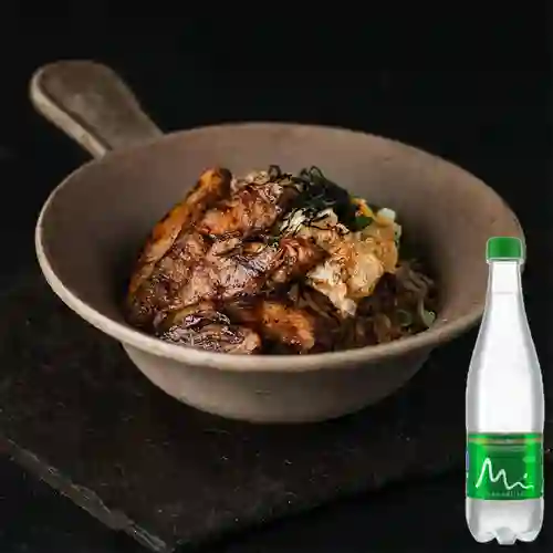 Combo Wok Cream Chesse de Pollo +Manantial C/gas 600ML