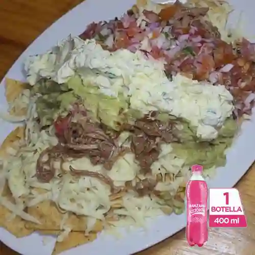 Combo Nachos con Pûlled Pork + Postobón Manzana 400 ml