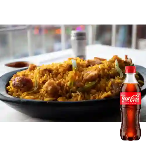 Combo Arroz Típico + Coca Cola Original 400 ml