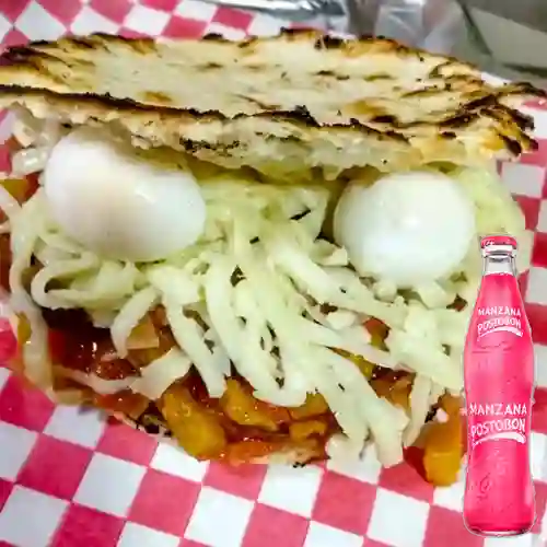 Combo Antioqueña + Postobón Manzana 350 ml