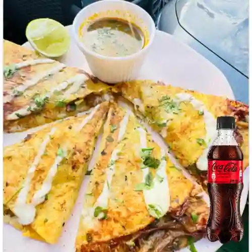 Combo Quesabirrias + Coca Cola Sin Azúcar 400 ml