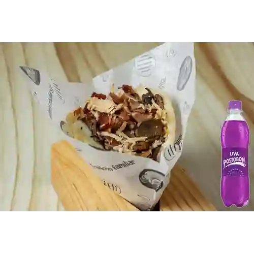 Combo Arepa de Pollo + Postobon Uva 400 ml