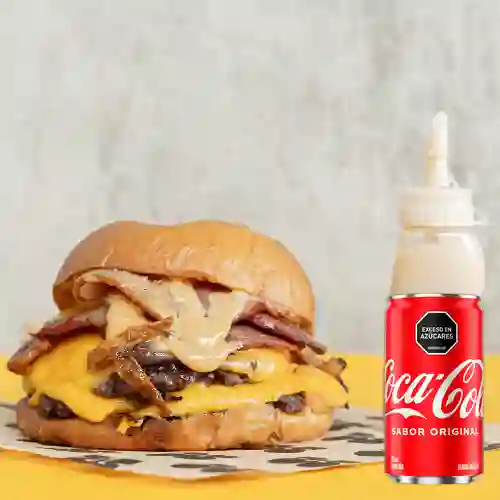 Combo Doble Smash Burguer + Coca Cola Original 235 ml