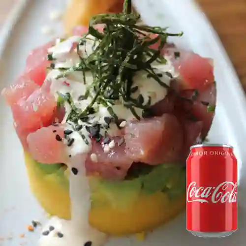 Combo Causa de Atún + Coca-Cola Sabor Original 330 ml