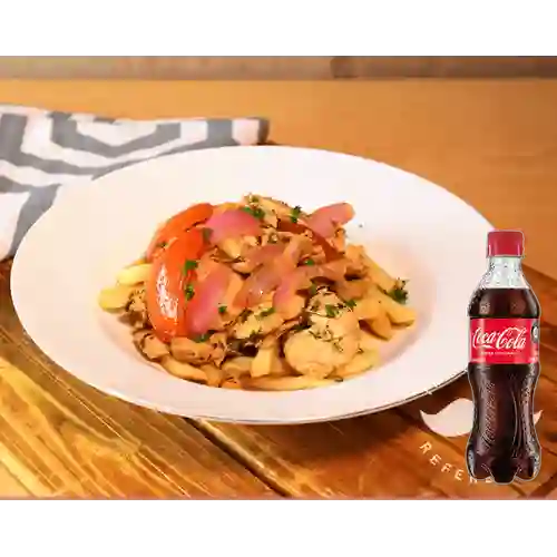 Combo Saltado de Pollo + Coca Cola Original 400ml