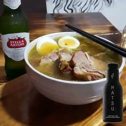 Combo Ramen Grande + Hatsu Negro y Limonada 400 ml