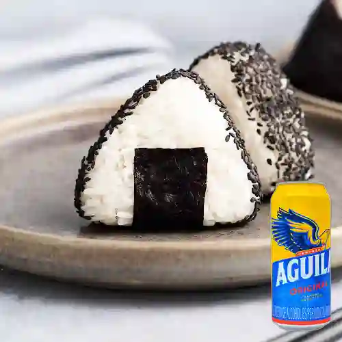 Combo Onigiri de Camarón + Aguila 473 ml