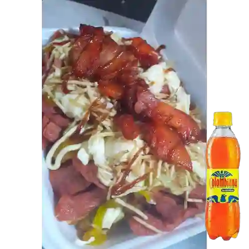 Combo Salchipapa Especial + Colombiana 400 ml