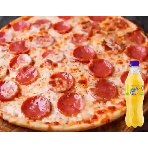 Combo Pizza Pequeña 4P + Quatro Original 400ML