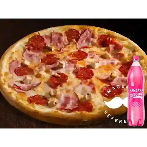 Combo Pizza Carnes Familiar + Manzana 1.5 l