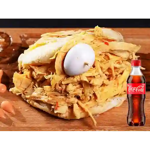 Combo Arepa de Pollo + Coca-Cola Sabor Original 400 ml