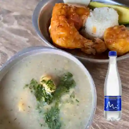 Combo Sancocho de Pollo + Manantial Sin Gas 600ML