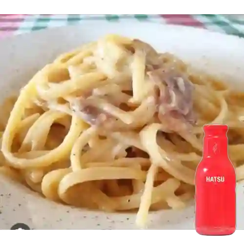 Combo Spaghetti a la Carbonara + Te Rojo Hatsu 400 Ml.
