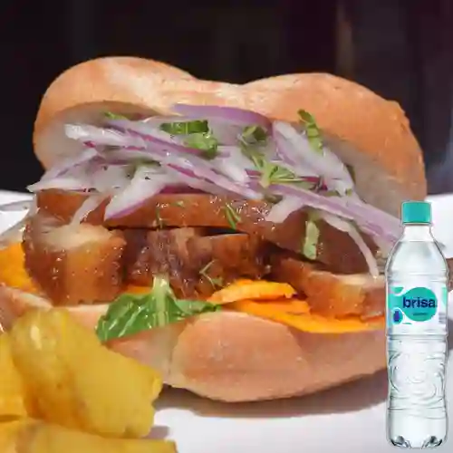 Combo Sanguche Chicharrón de Cerdo +Brisa S/gas 600ML