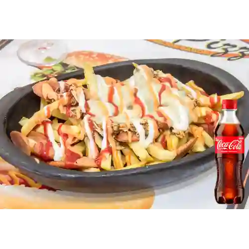 Combo Salchipapa Sencilla + Coca Cola Original 400 ml